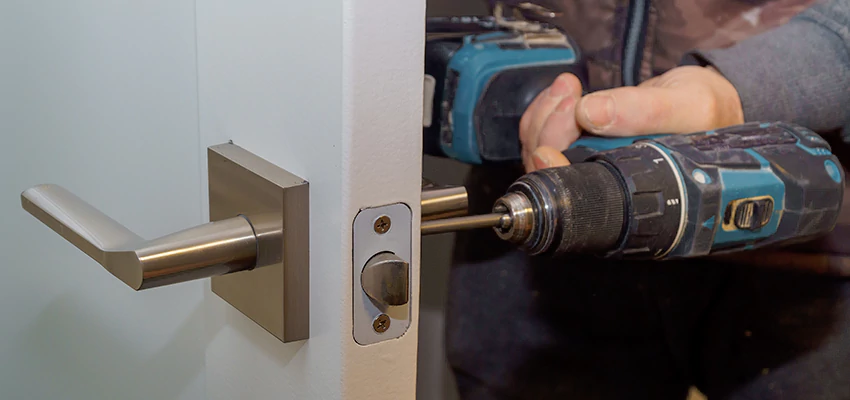 Broken Door Handle Lock Repair in Perris, California