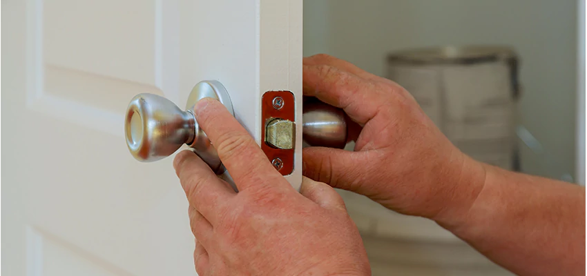 AAA Locksmiths For lock Replacement in Perris, California
